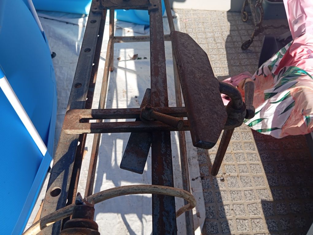 Torno de tornear madeira sem motor