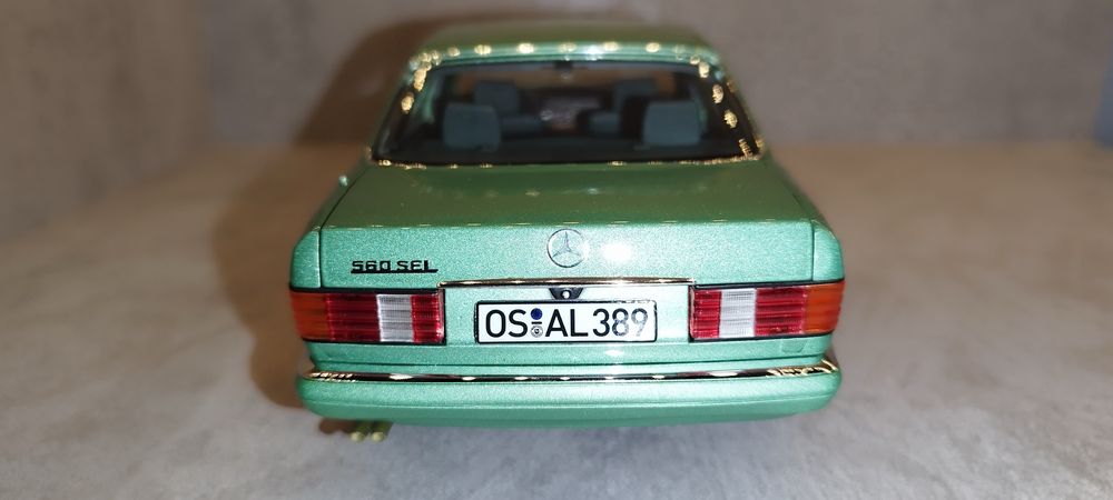 Mercedes 560 SEL (1991) 1:18 NOREV