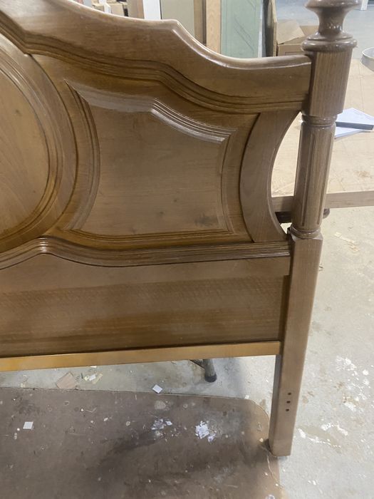 Cabeceira de cama Castanho Maciço