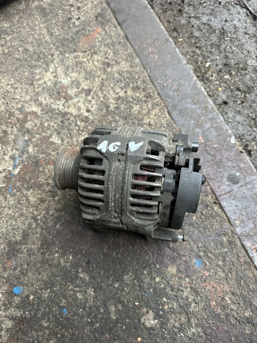 Генератор AGU  1.8(T) 20V Skoda Octavia 028 903 028 D 90a