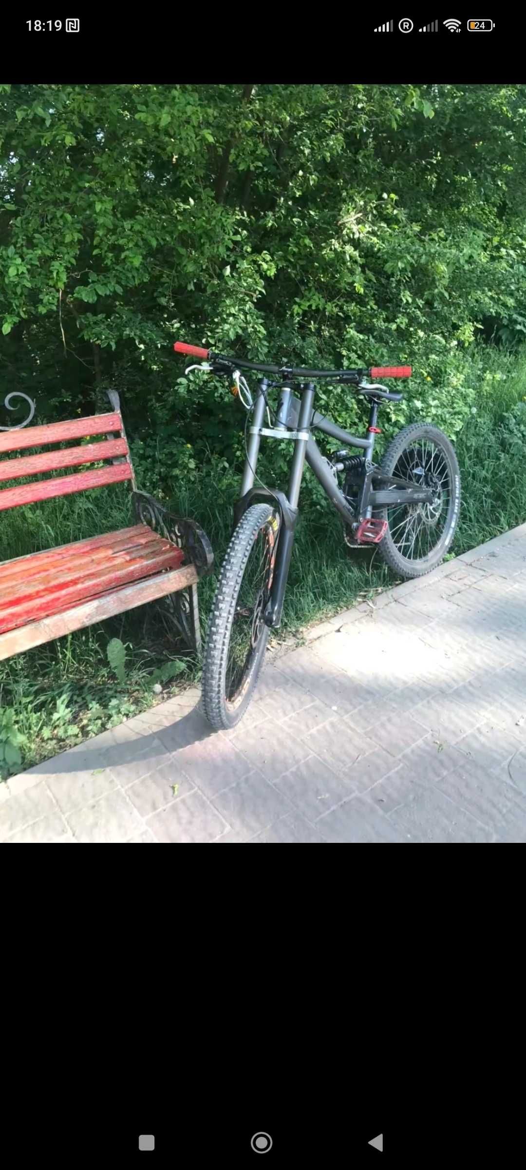Велосипед Двухподвес Downhill