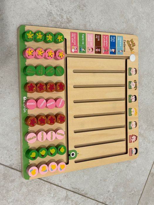 Tablica obowiązków 3+ drewniana zabawka