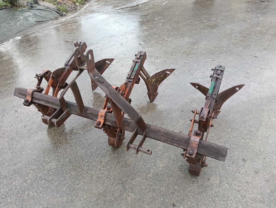 Obsypnik Do ziemniaków Radełka Ursus C330 / C360 Radła Płużki