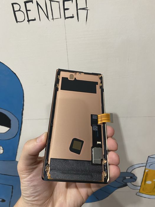 Дисплей Pixel 6 Pro рамка + сенсор