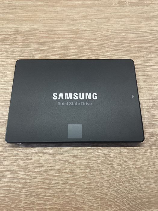 Sata SSD Samsung 870 evo 500gb