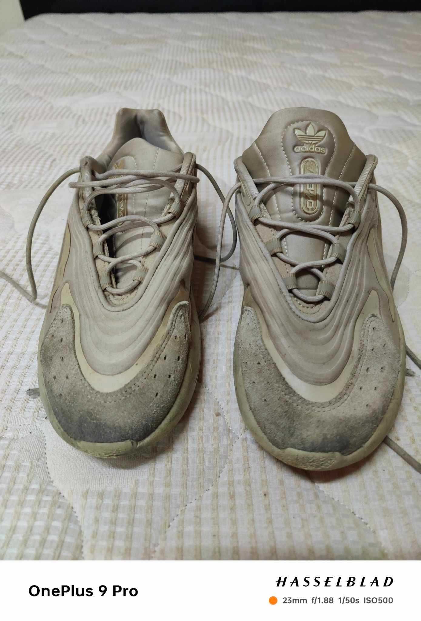 Tênis Adidas Ozelia tam. 42 em muito bom estado