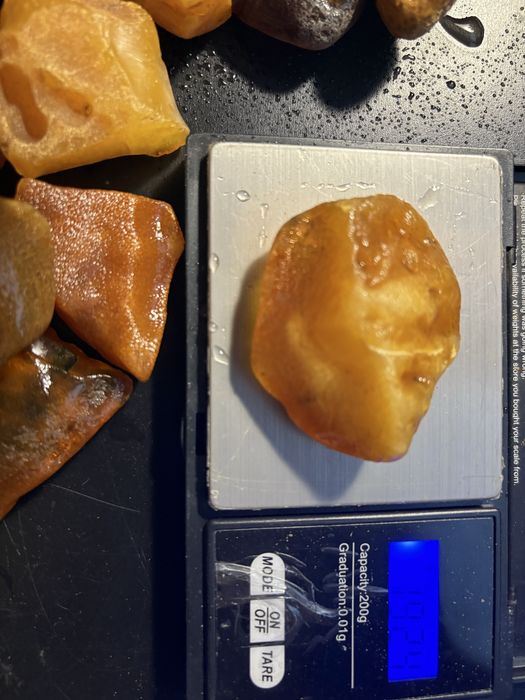 Bursztyn Baltycki 10-20 gram calosc 900 gram