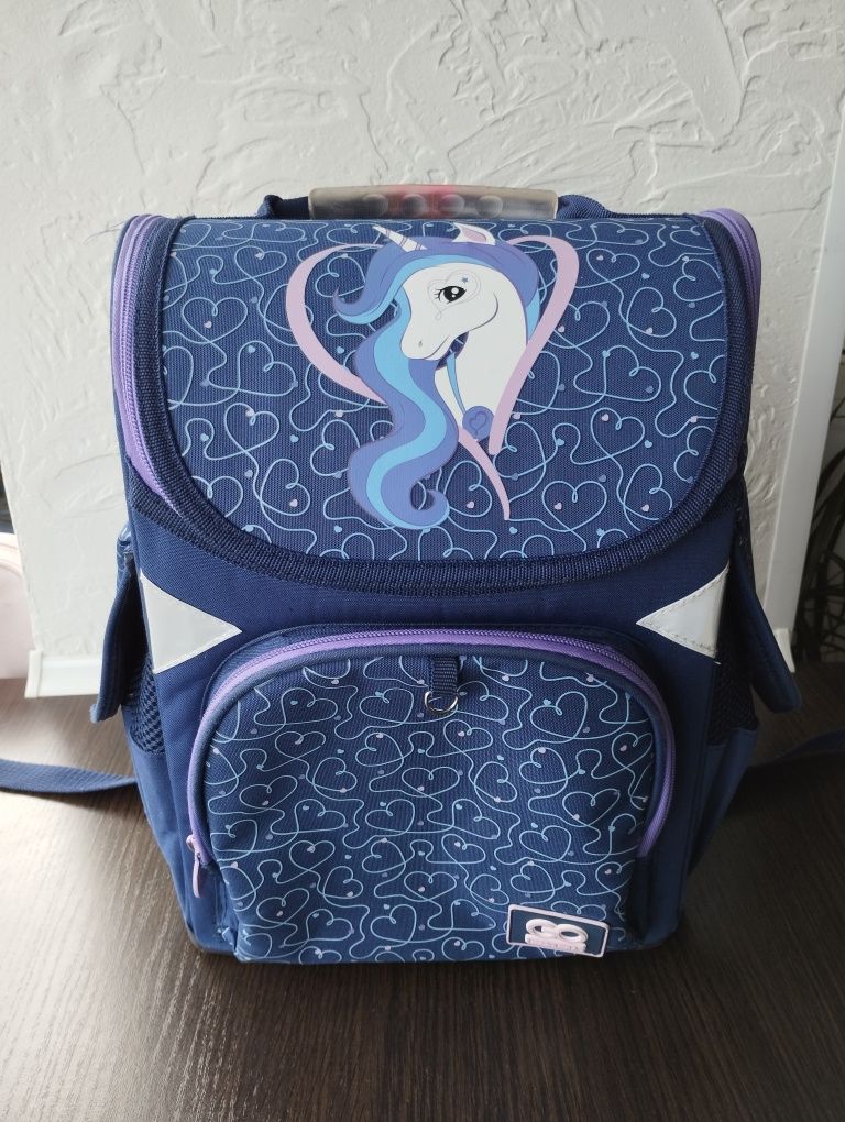 Шкільний рюкзак gopack, каркасний,для дівчинки