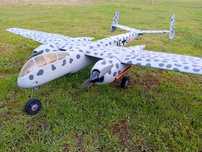 Aeromodelismo  RC Heinkel  HE-219  UHU