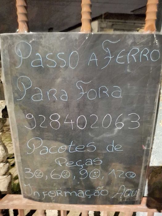 Passo a ferro  em minha casa