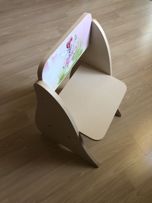 Парта дитяча зі стільцем та мольбертом для дівчинки