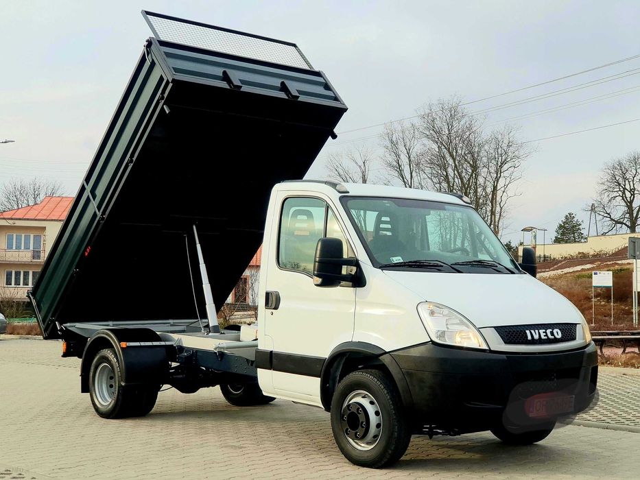 Usługi Minikoparką