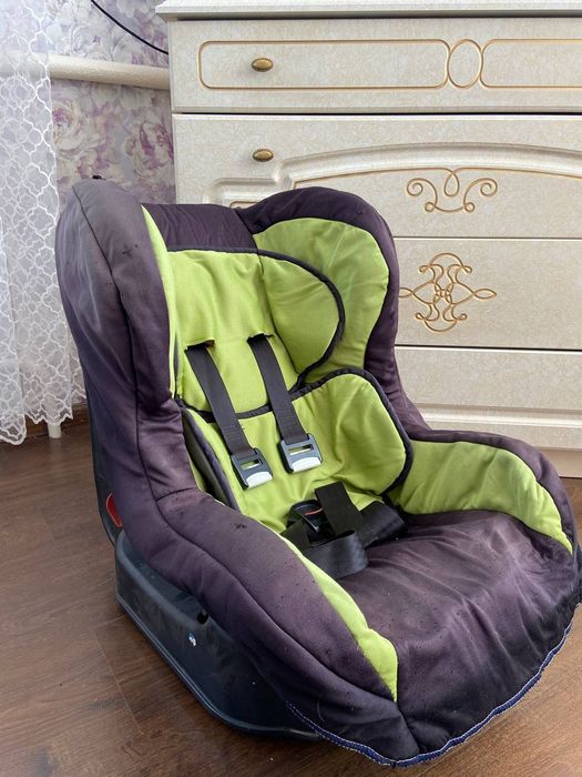 Продам б/у дитяче авто крісло