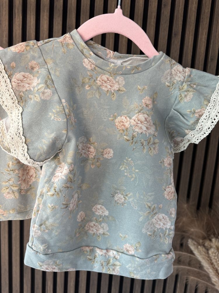 Zestaw koszulka i spodenki w kwiaty handmade 86