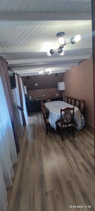Частина Будиноку "Ясень" на 6 номерів 12-18місць з кухнею та
