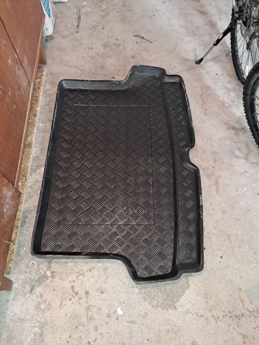 Mata bagażnik peugeot 307sw