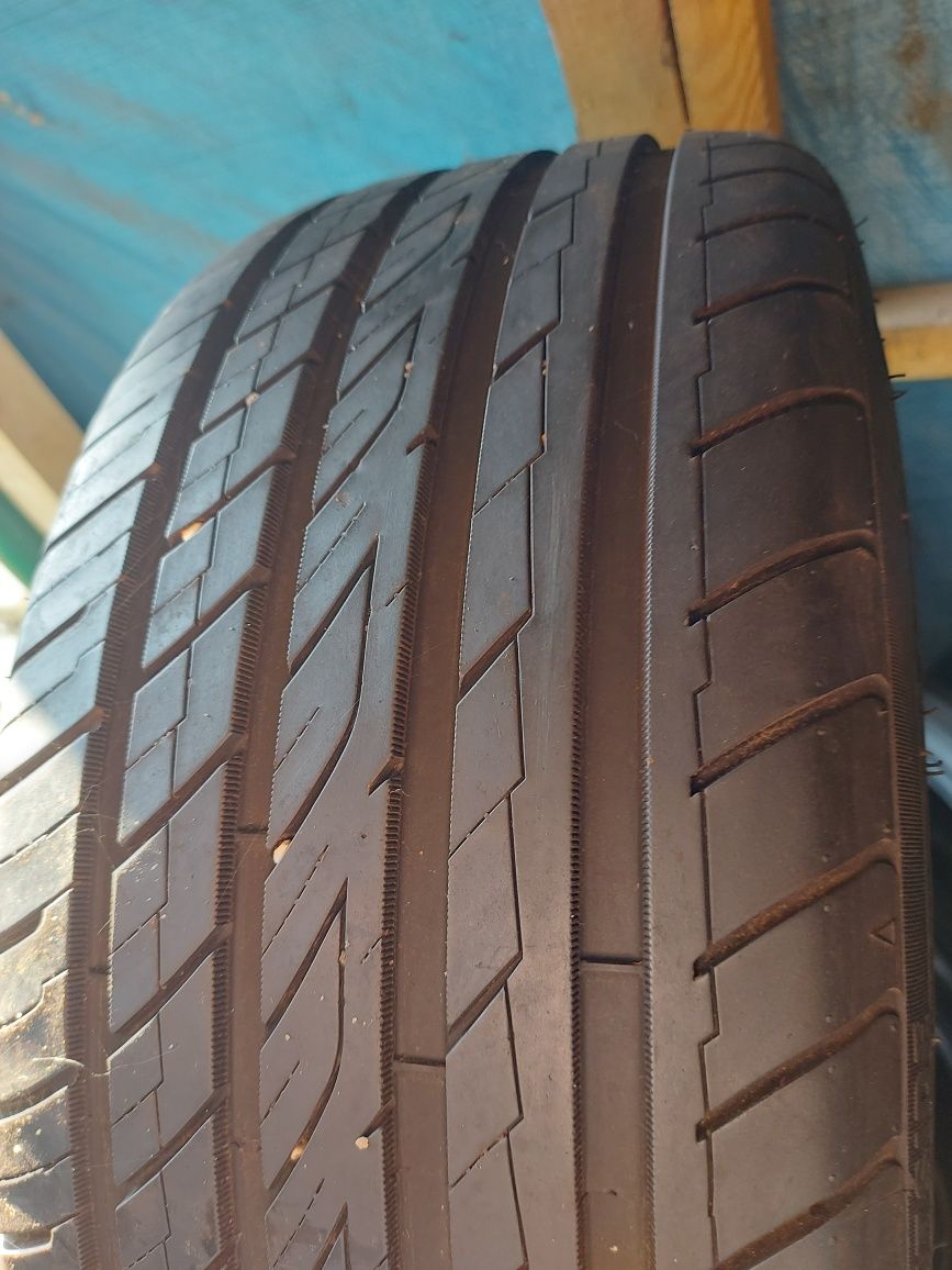 225/35 R19 88W XL  Ovation комплект літніх шин 4шт 19року.