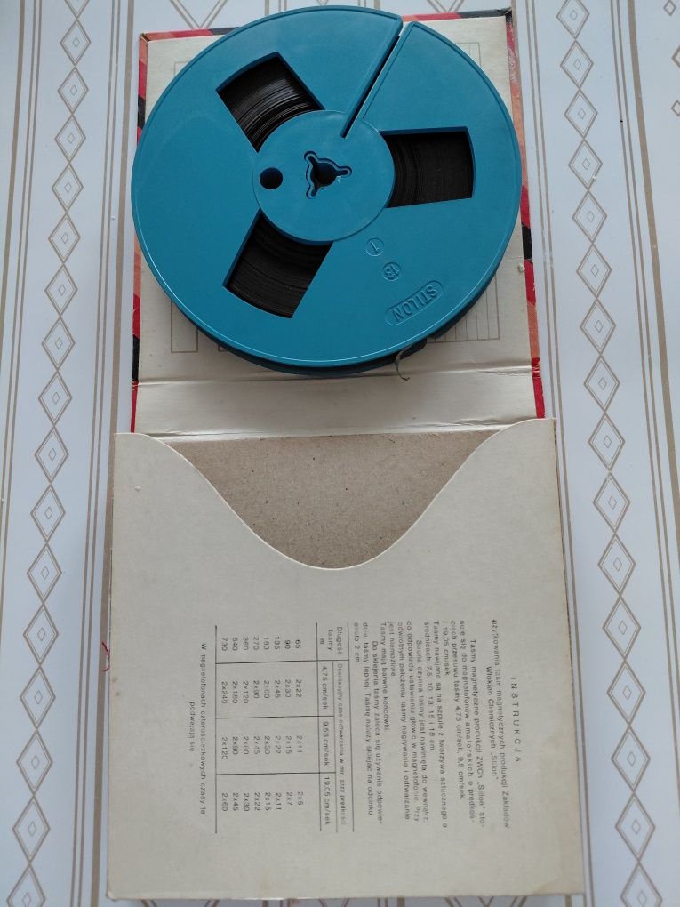 2 sztuki kaseta magnetofonowa 13cm
