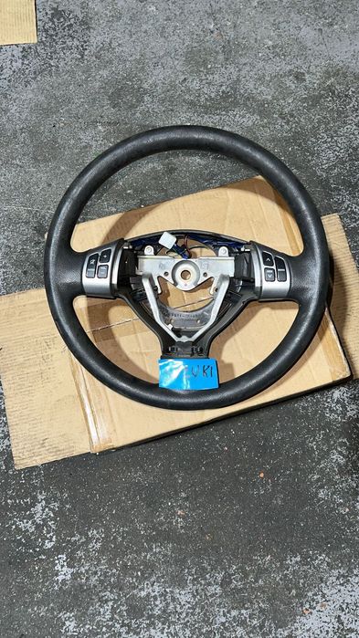 Volante Suzuki Swift