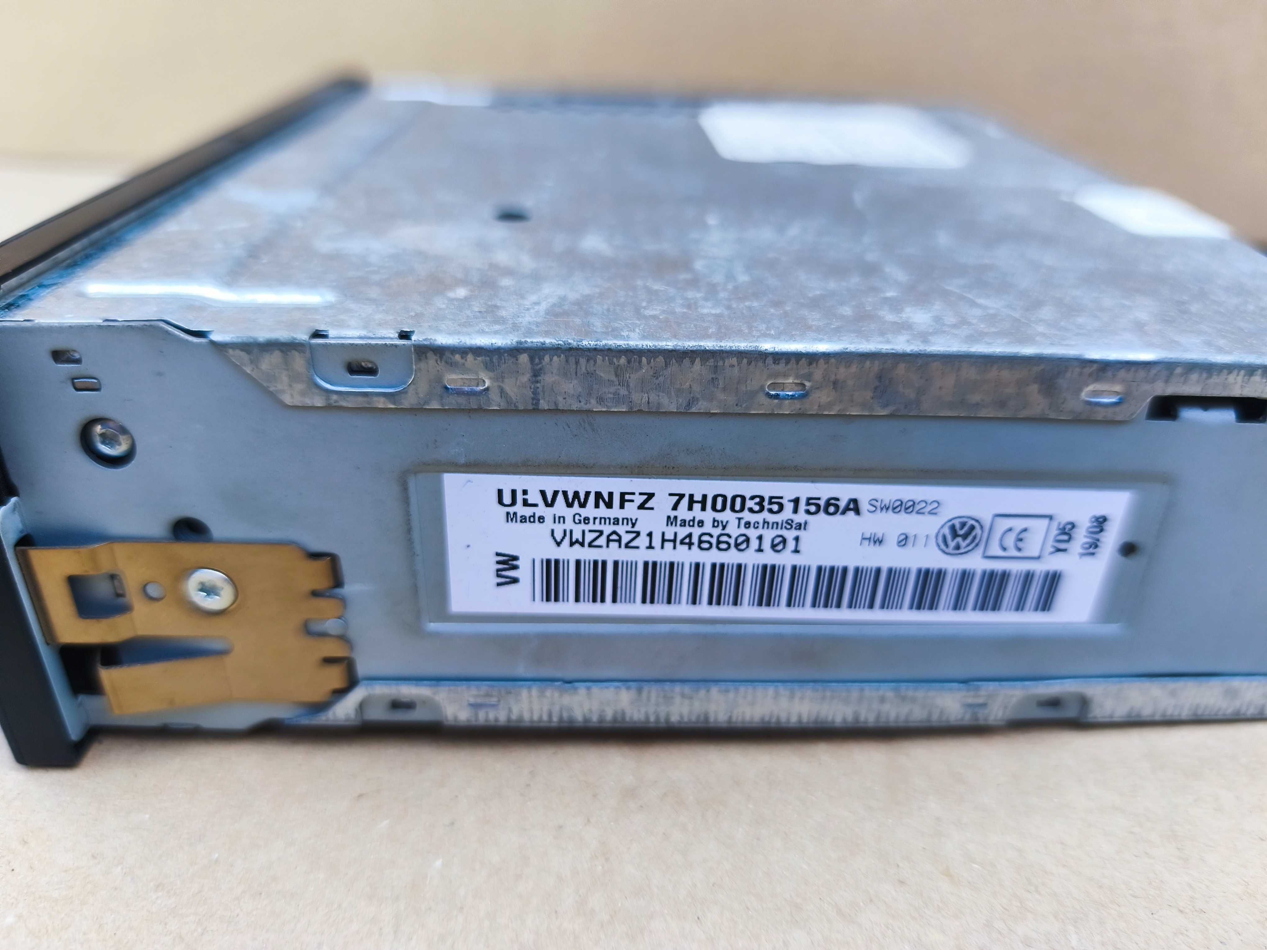 VW T5 radio radioodtwarzacz 7H0.035.156A idealne