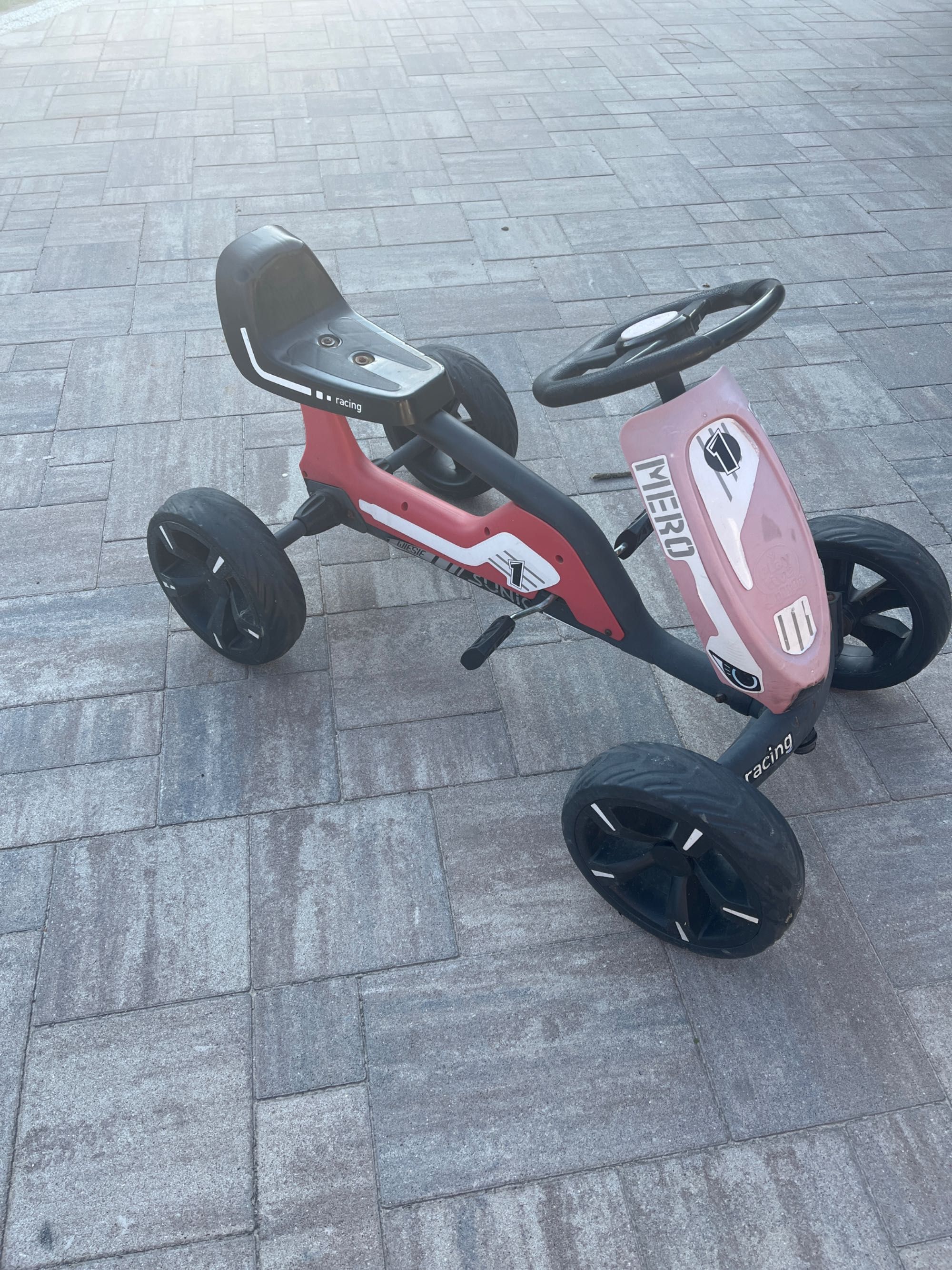 Gokart na pedały jeździk