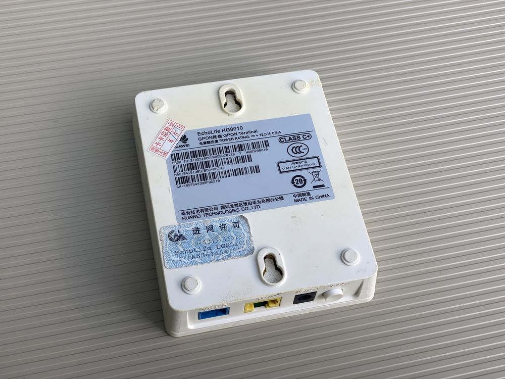 Продам абонентский терминал ONU GPON Huawei HG8010C