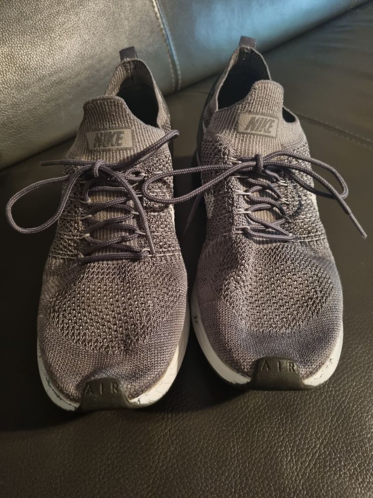 Nike Air sportowe wiązane 43 szare lekkie