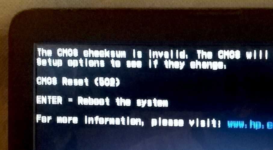 Ноутбук — HP 15-DB — R 2200U / DDR4 8 / SSD 128 + HDD 750 — 2019 год