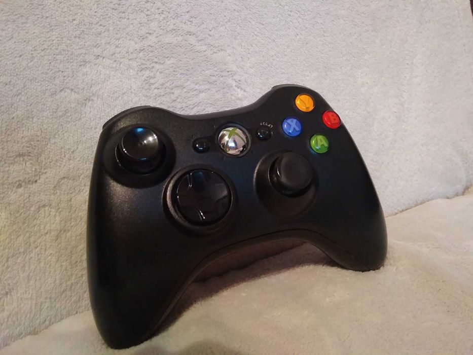 Pad Xbox 360 - Oryginalny i bezprzewodowy