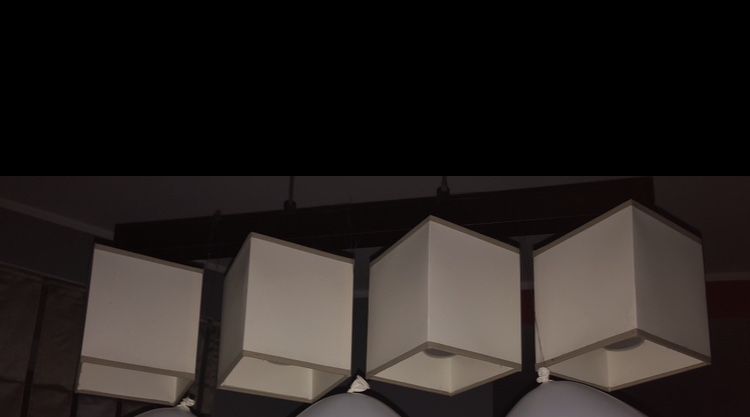 Lampa wisząca. 4 klosze