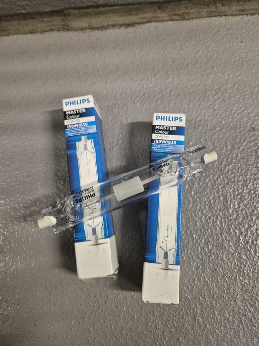 Philips Master Colour CDM-T 70W/830 – żarówka 3 sztuki