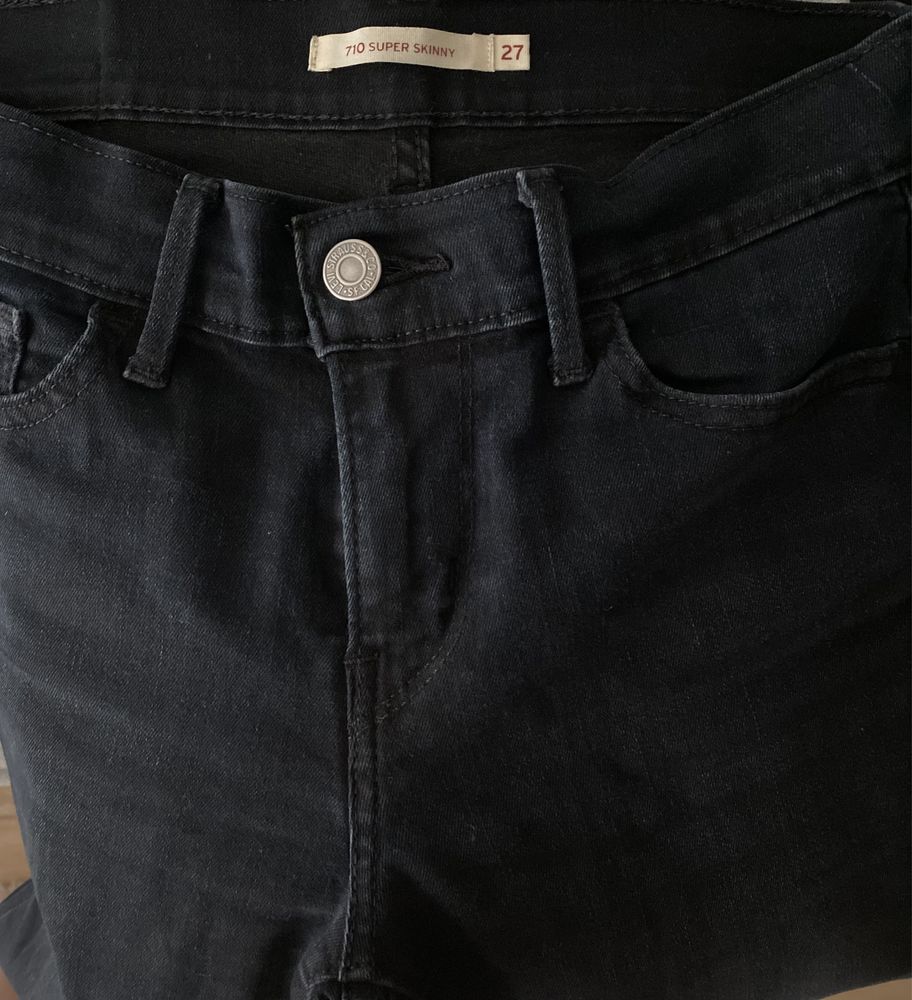Жіночі джинси Levi’s