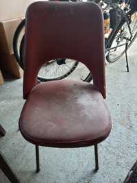 Krzesło typu muszelka