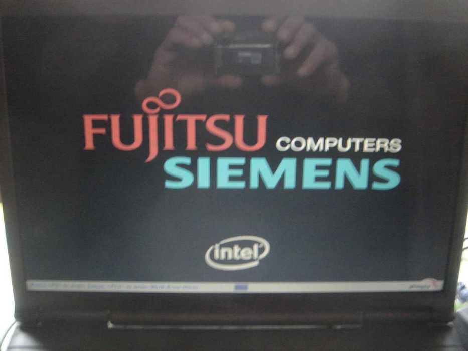 продам ноутбук сименс