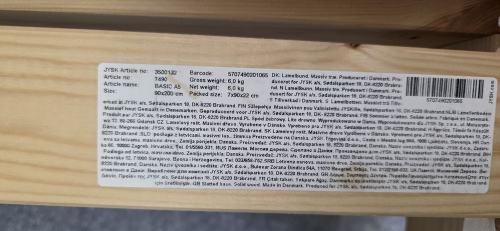 Łóżko Jysk 90 X 200 z materacem - 2 sztuki