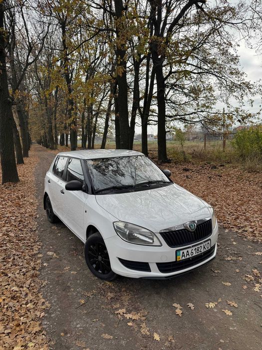 Продам Skoda Fabia 2011 року