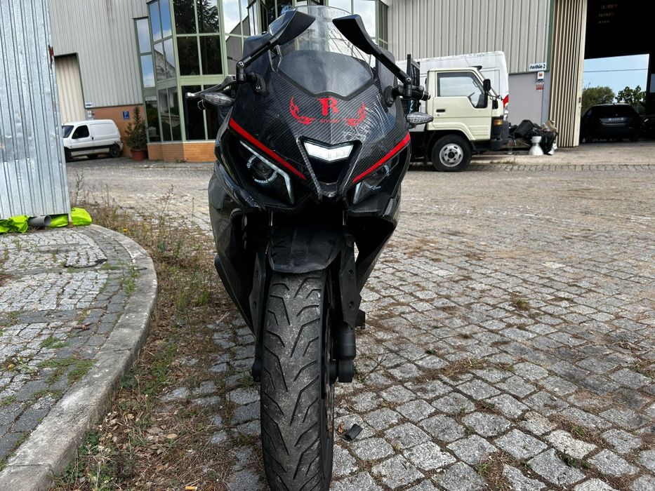 Moto mitt gp2.  125 full carbon