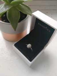 Srebrny pierścionek pandora cyrkonie obrączka
