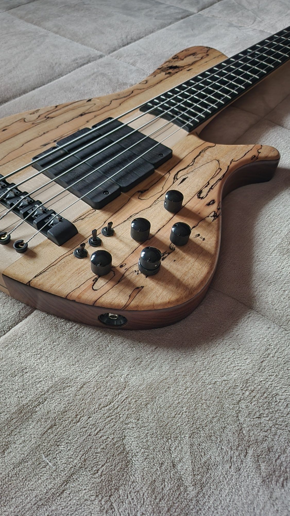 Baixo Franz bass sirius 5