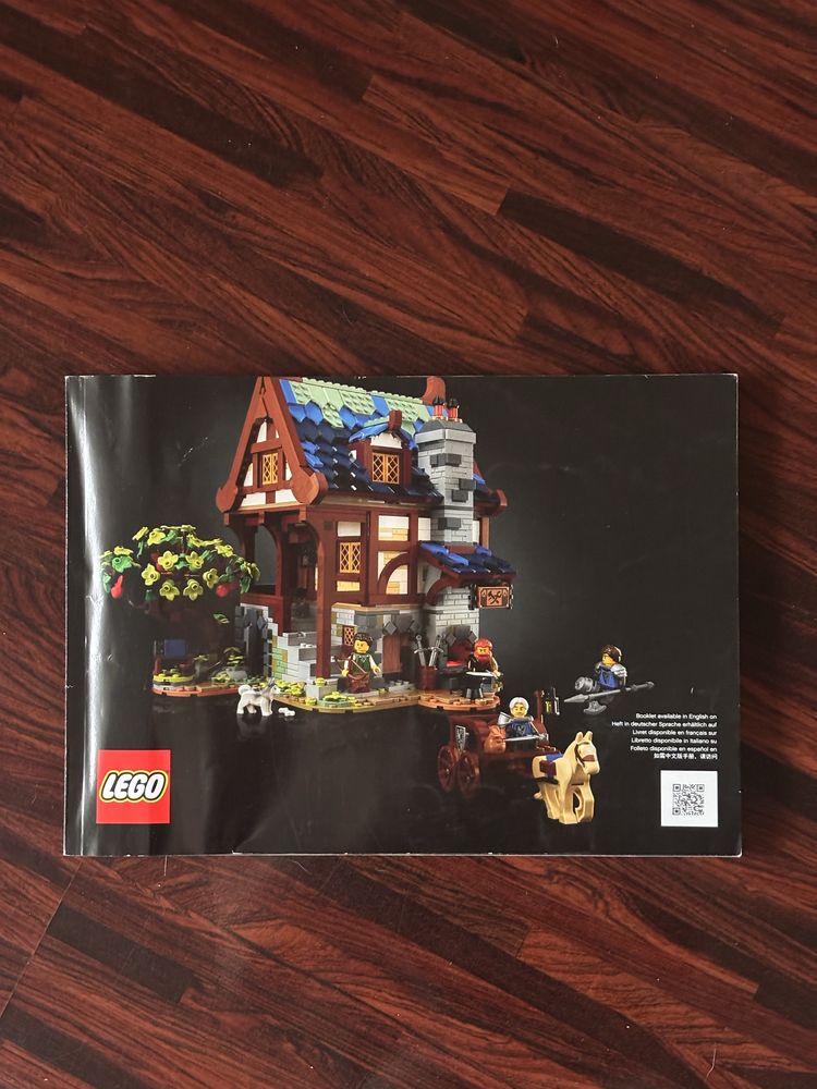 Конструктор Лего LEGO Ideas Blacksmith середньовічна кузня 2164 деталі