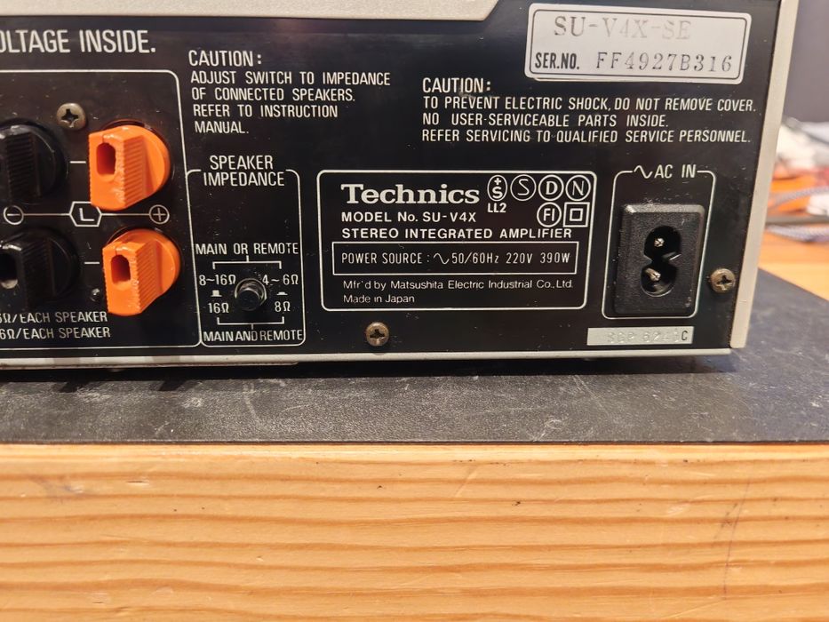 Techins Amplificador Integrated  SU-V4X