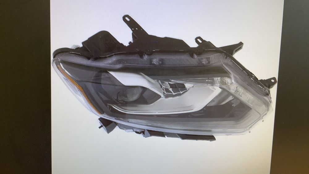 Фара Nissan rogue (права)