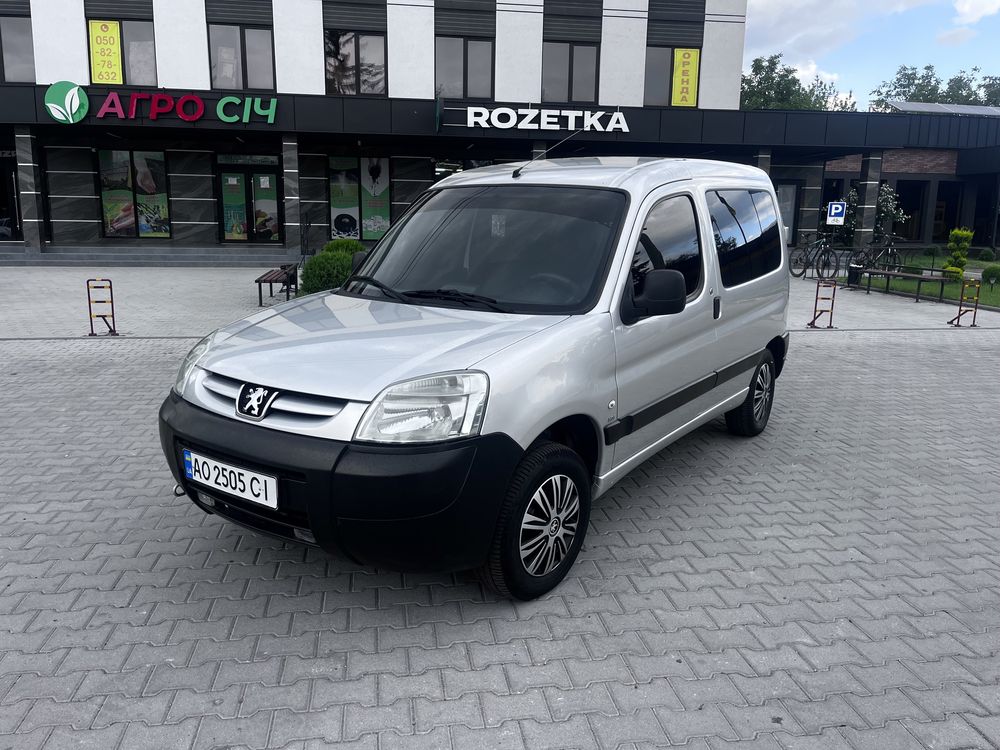 Продам Пежо Партнер 1.6 дізель