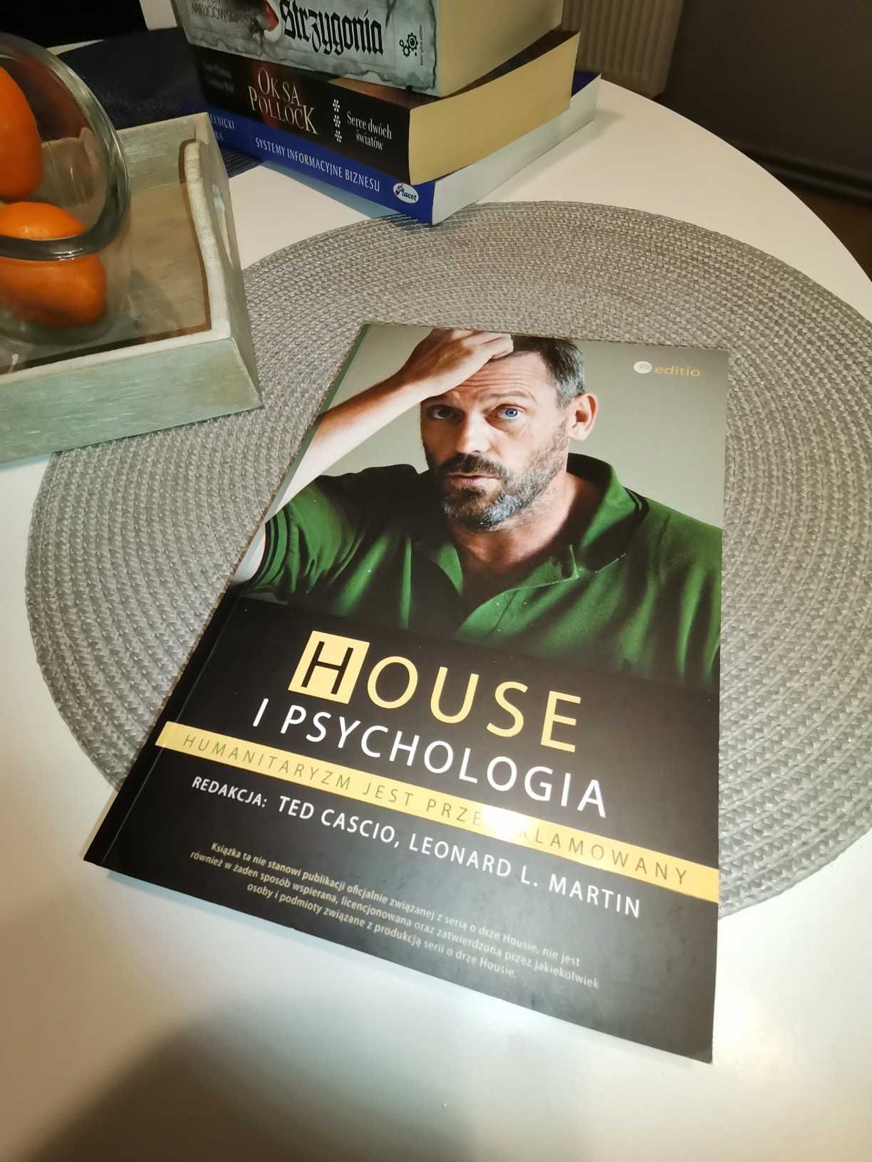 House i psychologia. Humanitaryzm jest przerekl.-	
Cascio, Martin