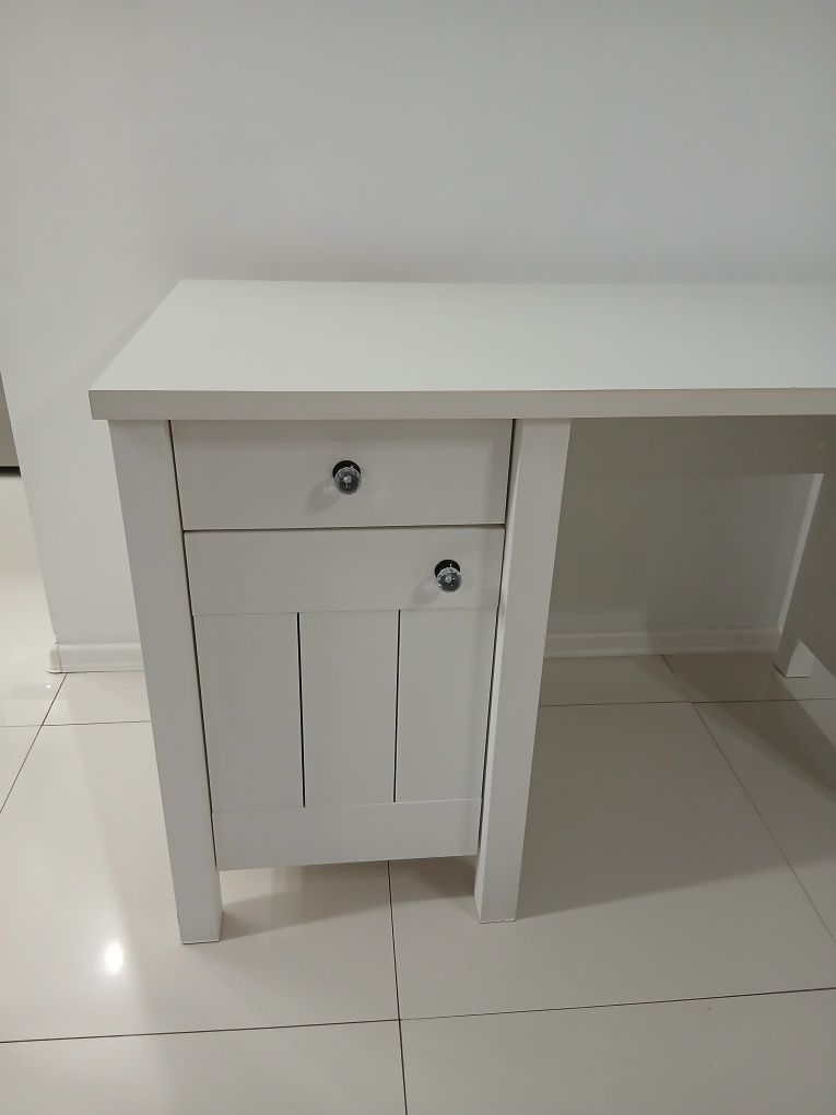 Biurko w stylu glamour białe 120 cm