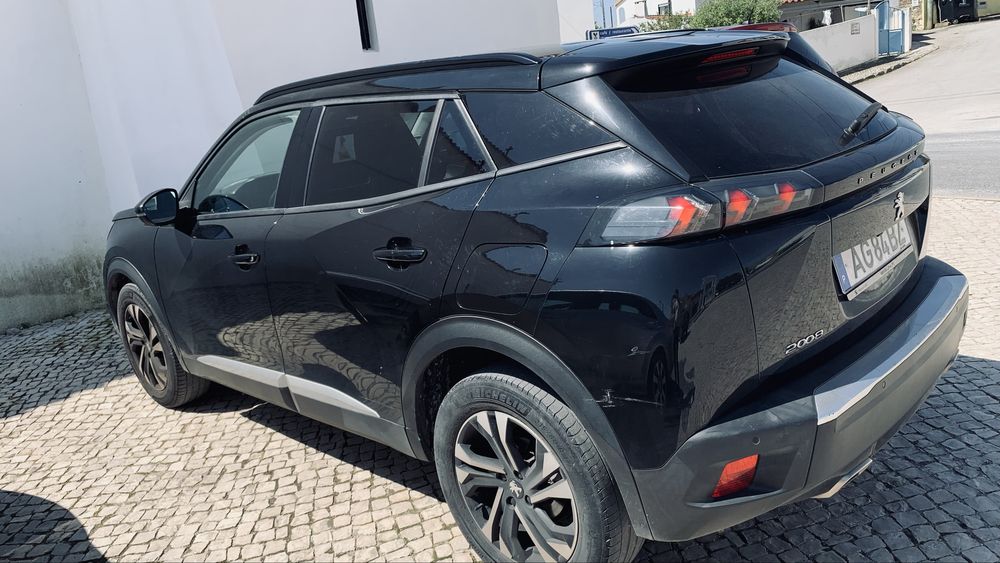 Peugeot 2008 1.2 130cv