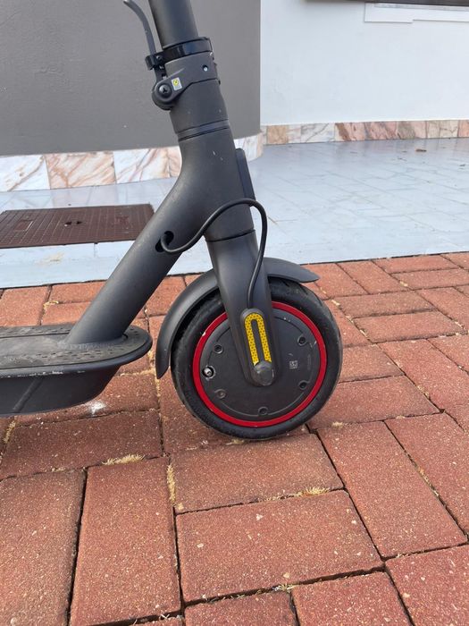 Scooter Elétrica Xiaomi Pro 2