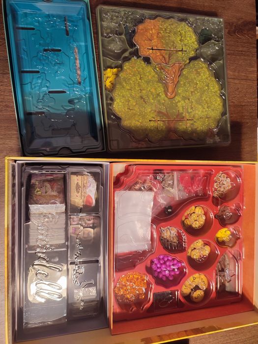 Everdell + big box + 3 dodatki + maty