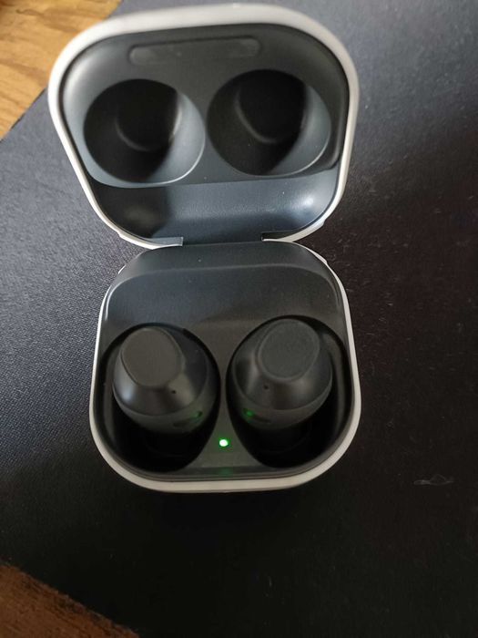 Galaxy Buds FE, com garantia, talão e caixa completa