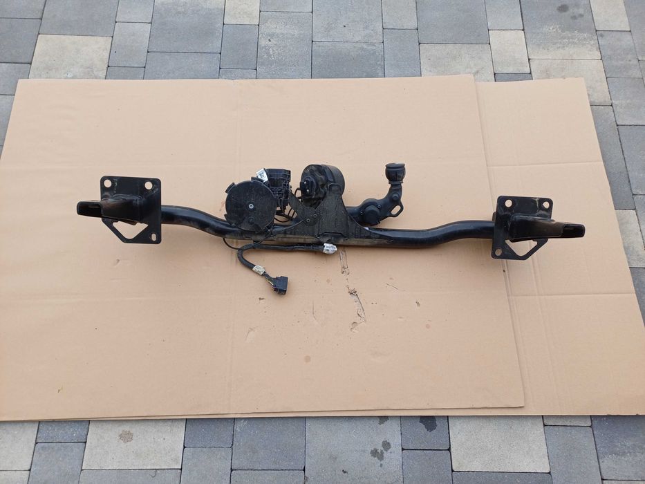 hak holowniczy cadillac xt4 elektryczny model gm 8480.9115